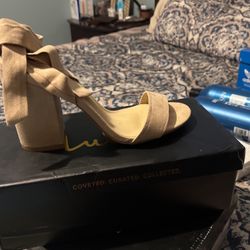 Chunky Nude Heel