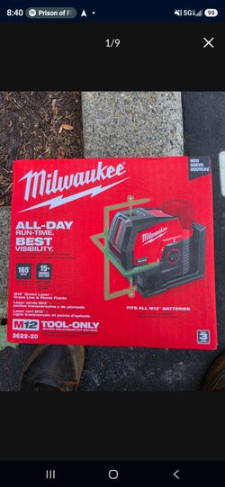 BRAND NEW UNOPENED UNUSED Milwaukee M12 Green laser cross line and plumb points 3622-20