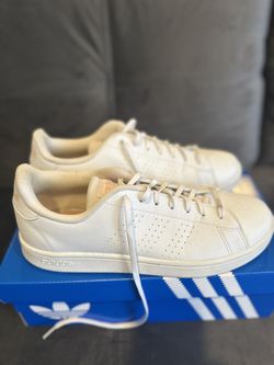 Women’s Adidas Sneakers