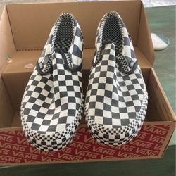 Men’s Vans Size 10