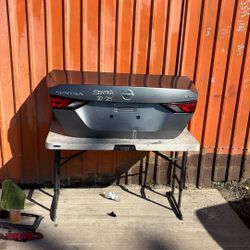 2020-2025 Nissan Sentra Trunk Lid