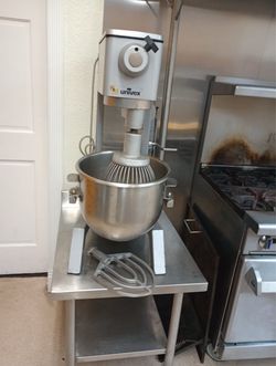 Univex M-20 Quart Mixer