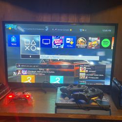 PS4 With Controllers