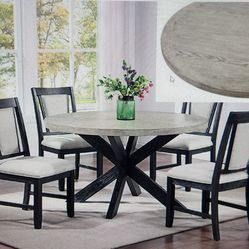 Mesa con cuatro sillas- Table With Four Chairs