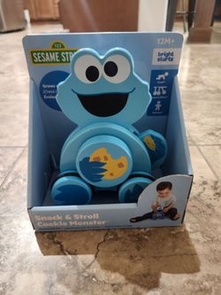 Sesame Street Cookie monster toddler snack and strolll