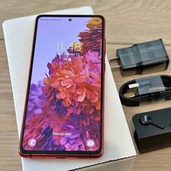 Samsung Galaxy S20FE,  FACTORY UNLOCKED,  Excellent Condition. 