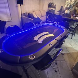 Foldable 10 Person Poker Table