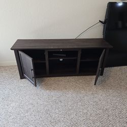 Entertainment STAND