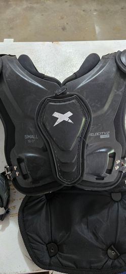 Xenith shoulder pads football