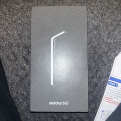 Factory Sealed Samsung S25 Navy 256gb Carrier locked Tmobile