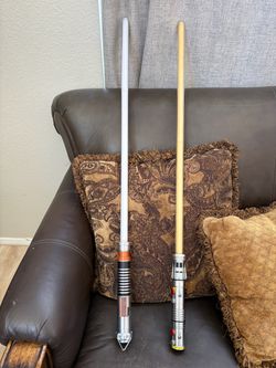 Star Wars Lightsaber Toys – Set of 2