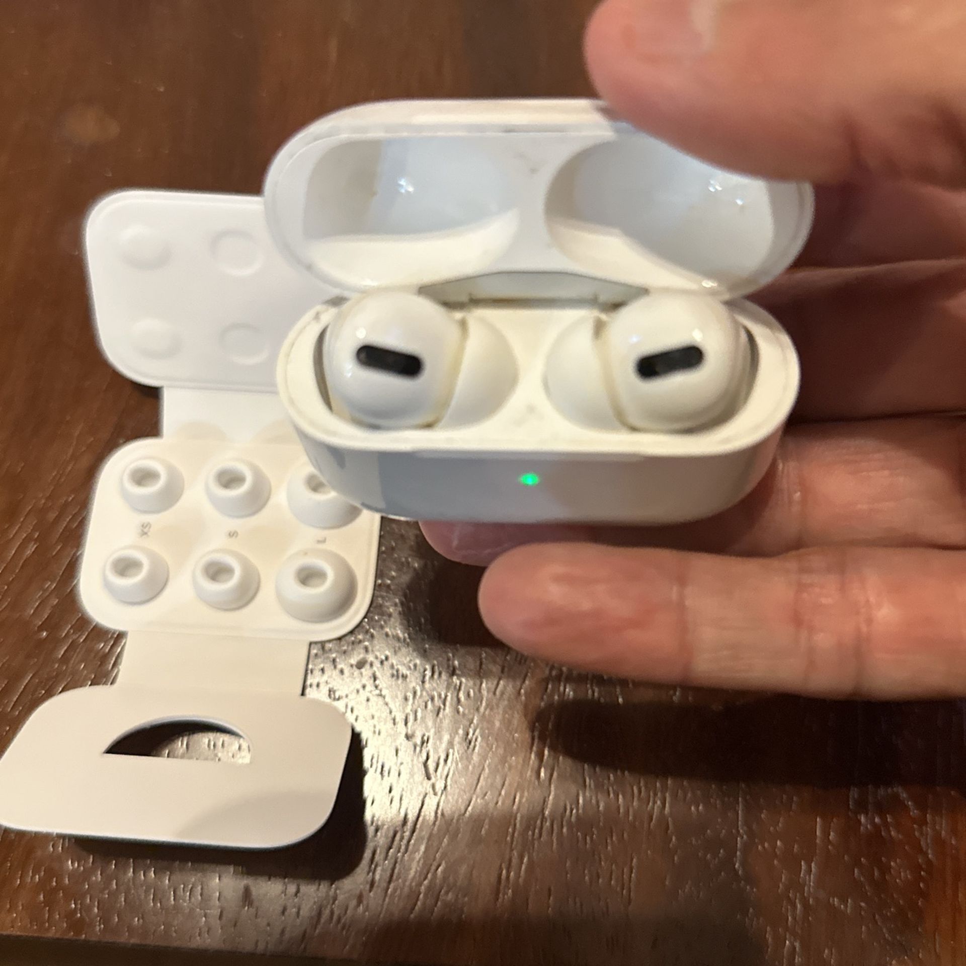 AirPods Pro