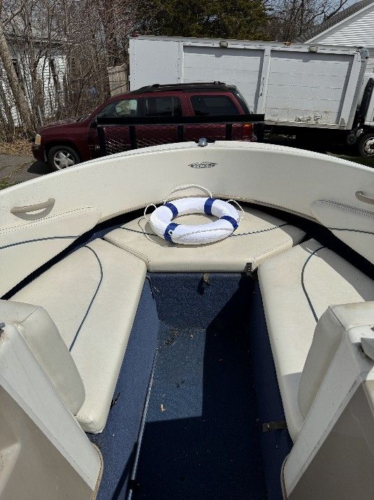 2008 Bayliner Boat