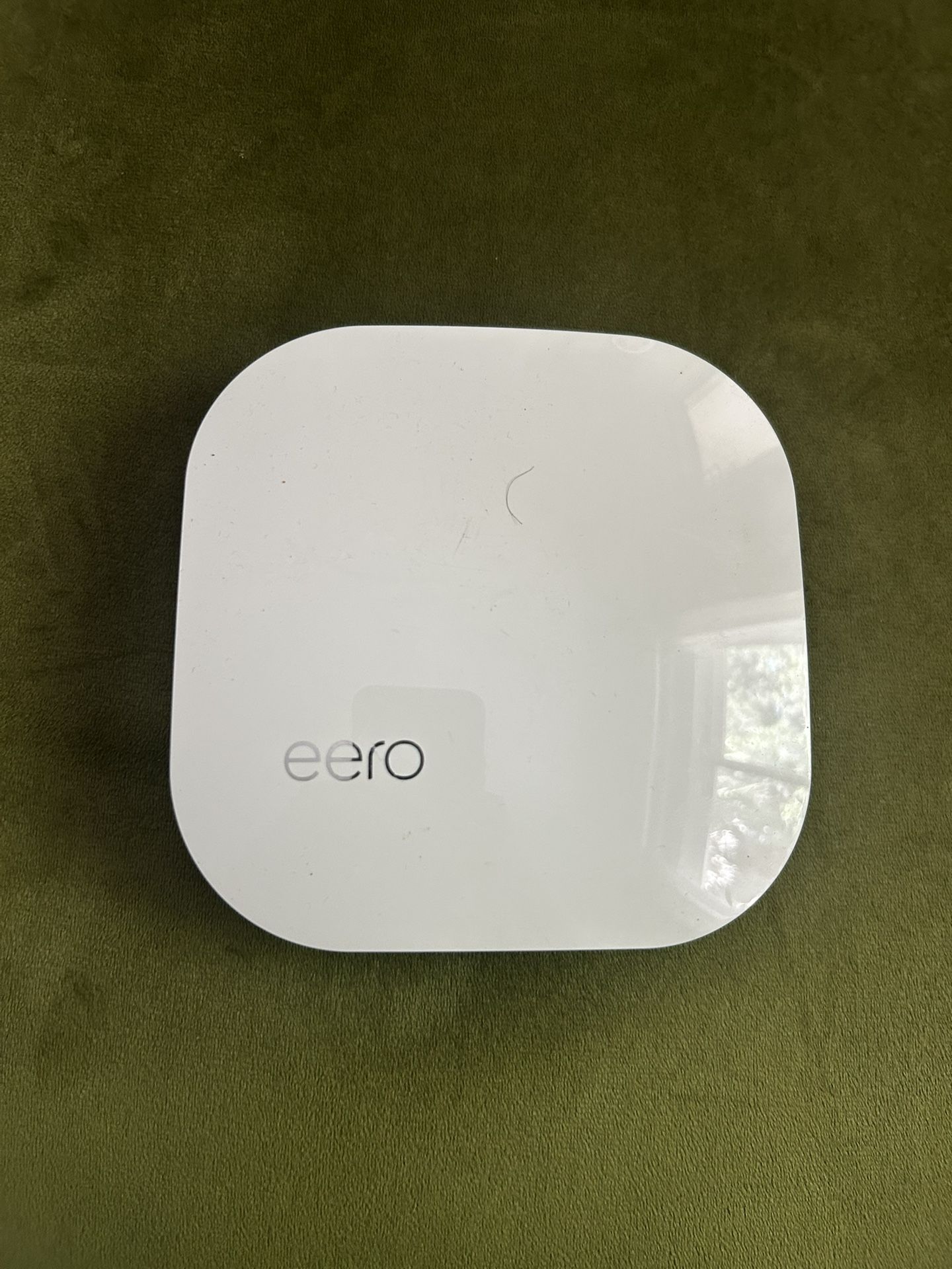 Eero A010001 First Generation Portable Home Mesh WiFi System Router EUC