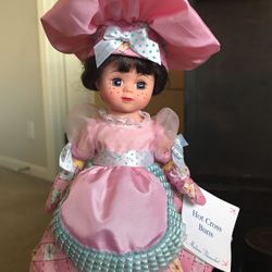 MADAME Alexander Mini dolls