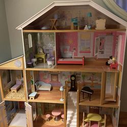 KidKraft Doll House With Furniture 