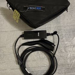 Jeep Cherokee 4xe Charger  