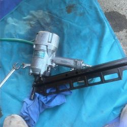 Hitachi Nail Gun