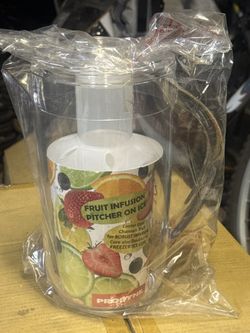 96 Ounce Fruit Infusion Picture On Ice