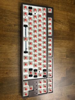 RGB Mechanical Keyboard - Cherry Silent Red switches