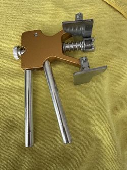 Dent lifter