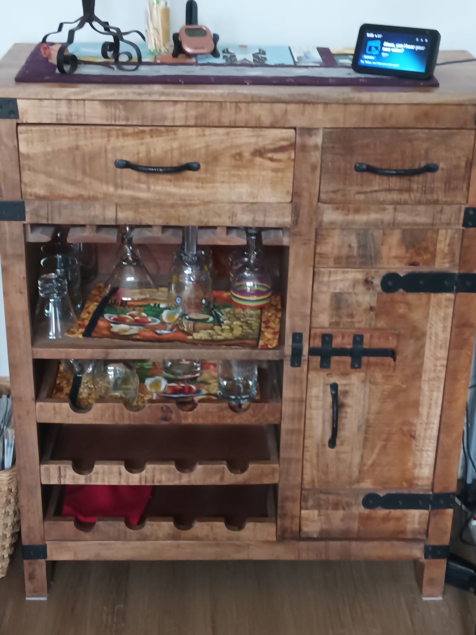 Liquor cabinet Wine Glass Holder