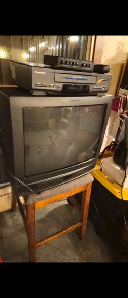 Panasonic CRT TV with VCR