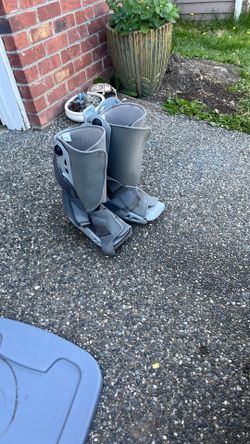 Post surgery boots! $20 each