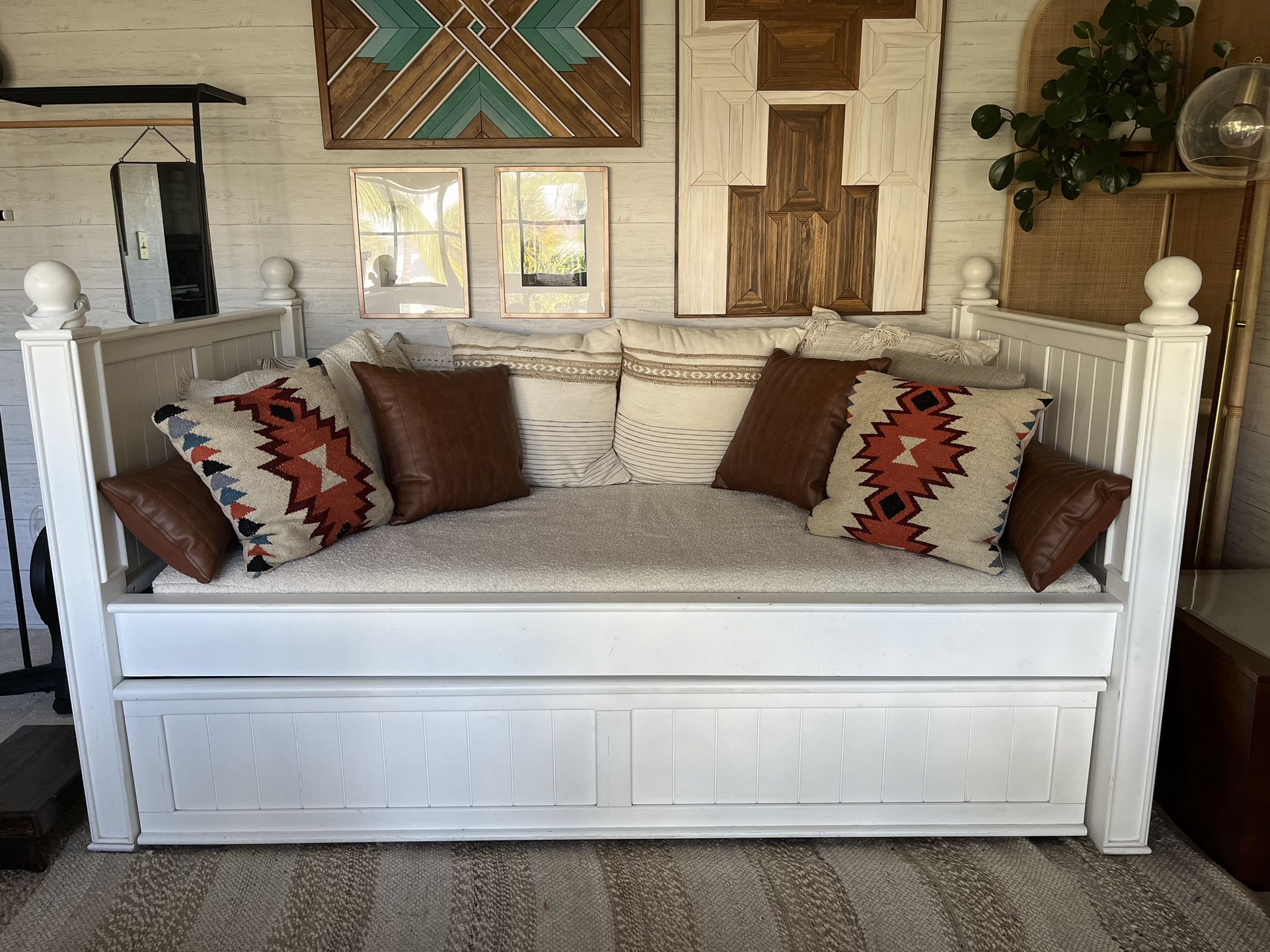 Pottery Barn Daybed