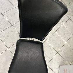 Black Leather Chairs 