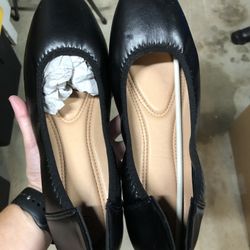 Women’s Black Flat Ballet Style Shoes Size 11