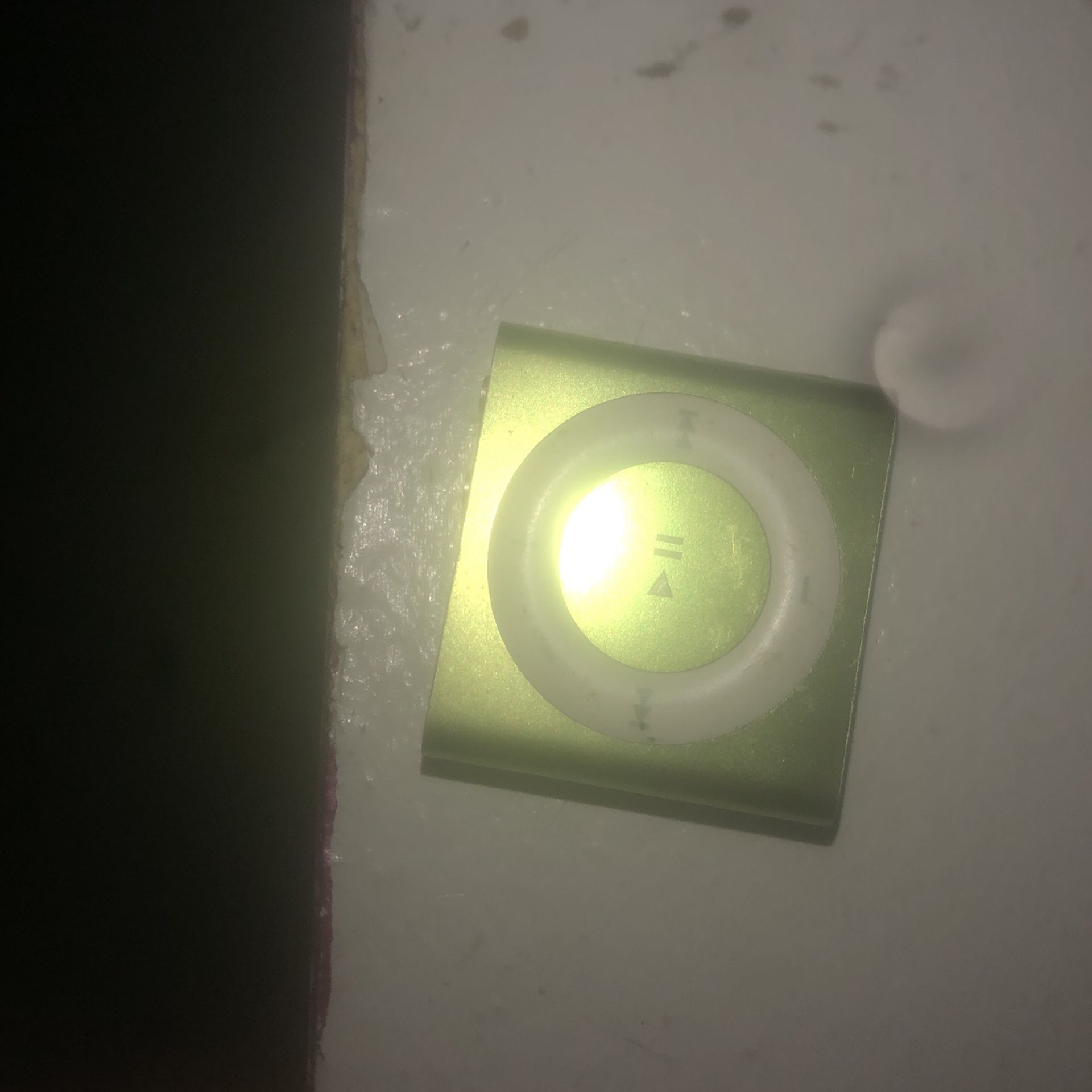Apple Ipod Shuffle 4th Gen