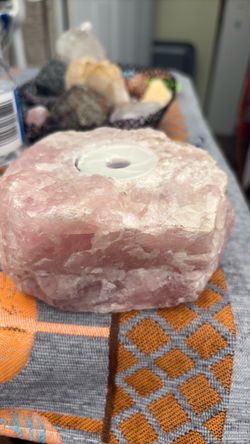 Rose quartz candle holder
