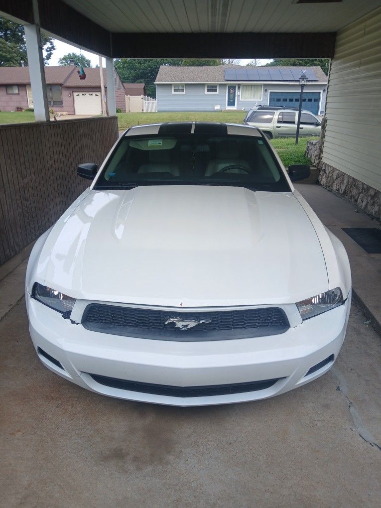 2010 Ford Mustang