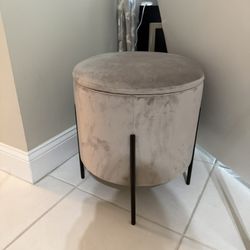 Ottoman With Storage