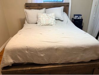 Ashley Furniture Queen Bed