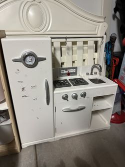 Pottery Barn Kids Kitchenette