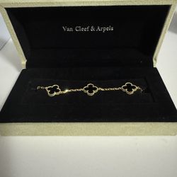 Van Cleef Five Motif Bracelet 
