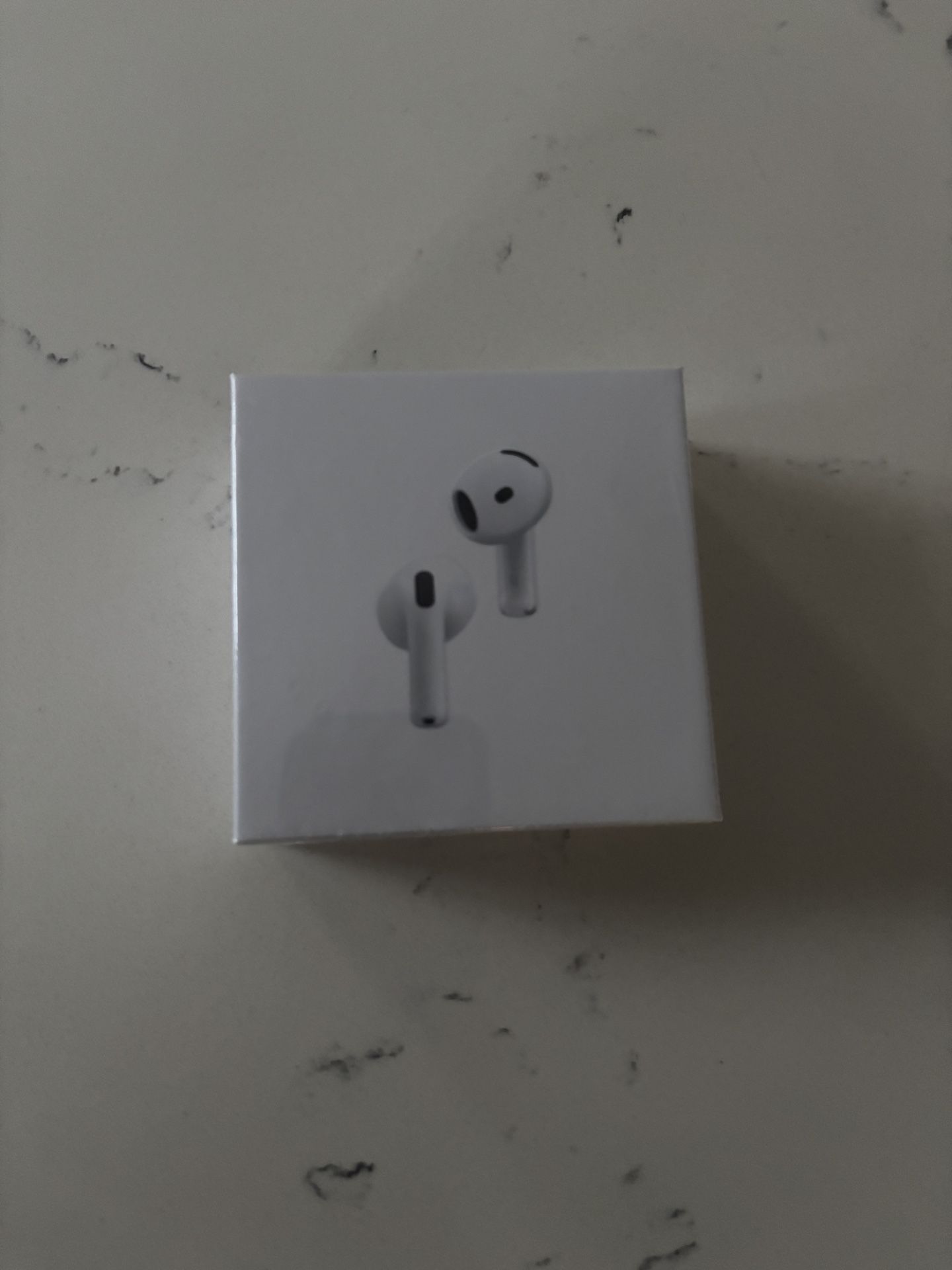 Apple Wireless Earbuds (4th Gen)
