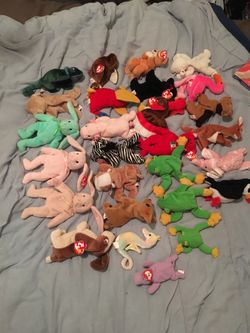 Lot of 27 Beanie Babies. Make me an offer