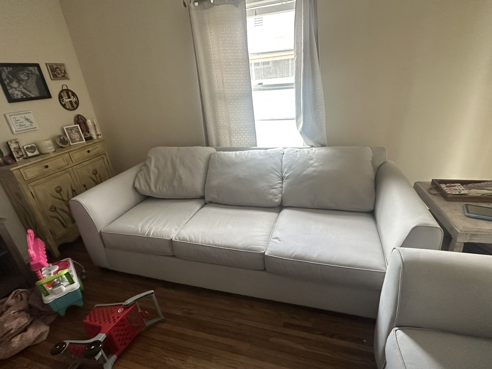 Couch / Love Seat With Ottoman