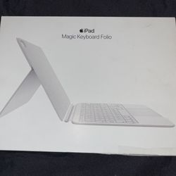 New Apple Magic Keyboard Folio (For iPad A16 & 10th Generation)