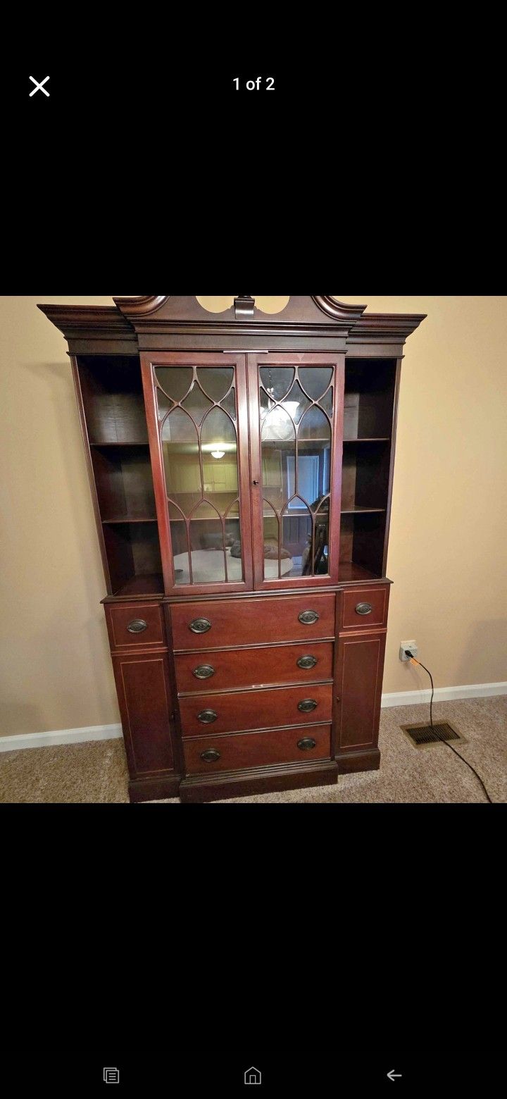 Vintage Sleigh-Lowry Solid Wood China Cabinet / Hutch