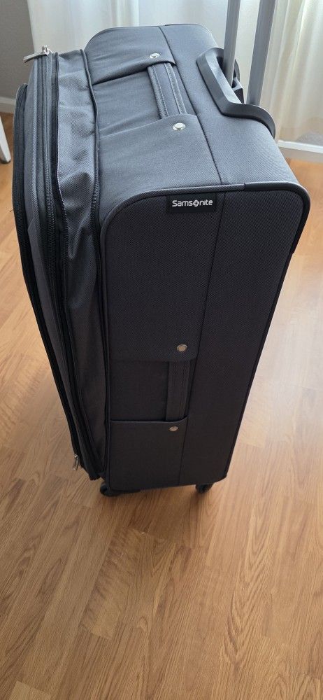 Samsonite Suitcase
