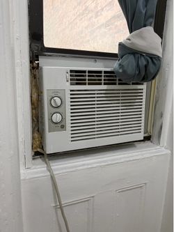Window AC For Sale