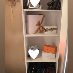 White 5-Shelf Bookcase – Minimal & Stylish 🤍