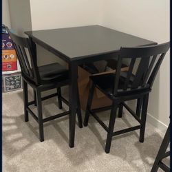 Wood table + 3 Chairs