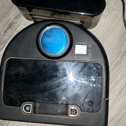 Neato Vacuum Cleaner 