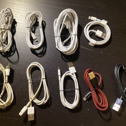 iPhone Apple Lightning to USB Cable