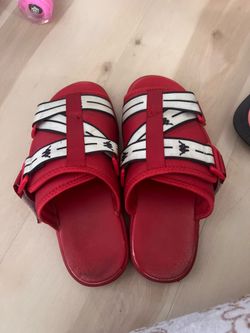 Men’s slides - size 8